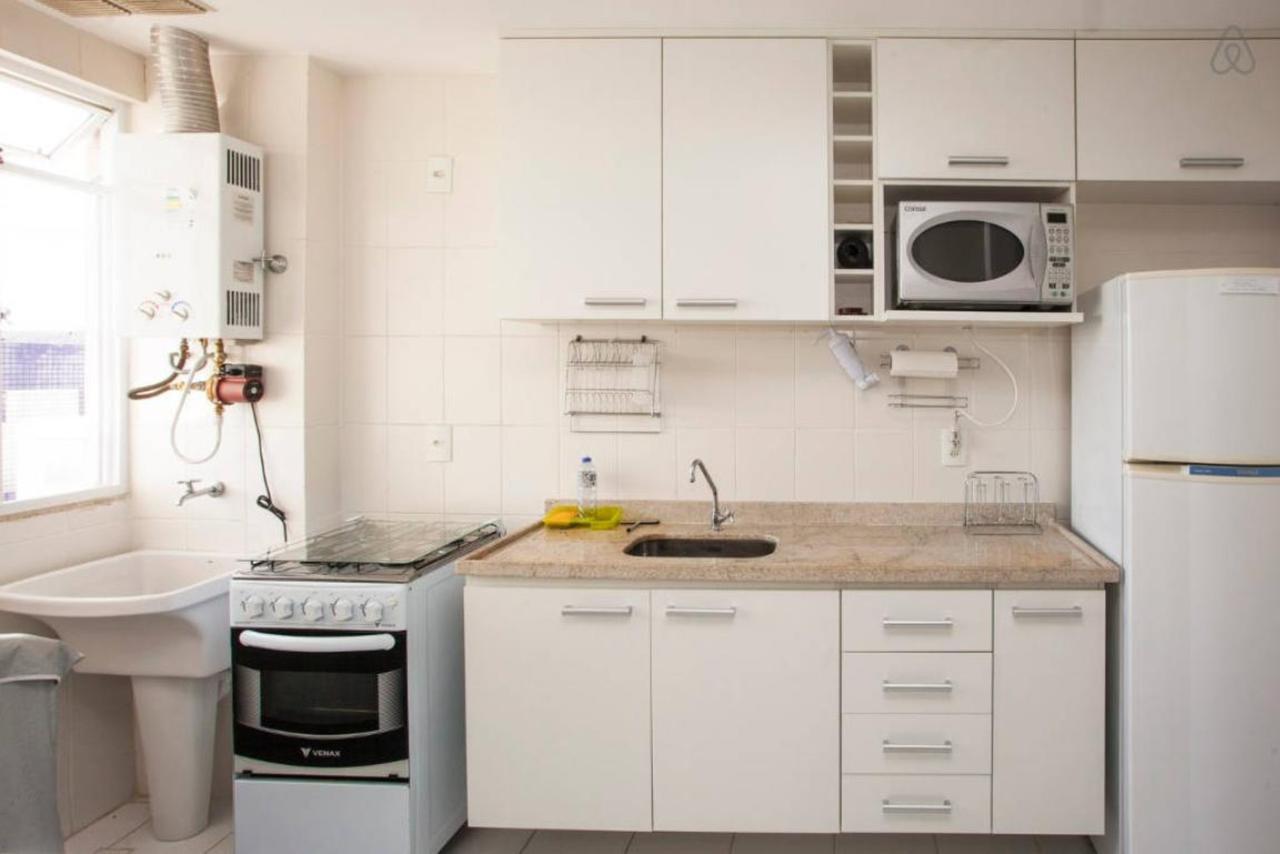 Lopes Em Apartamento